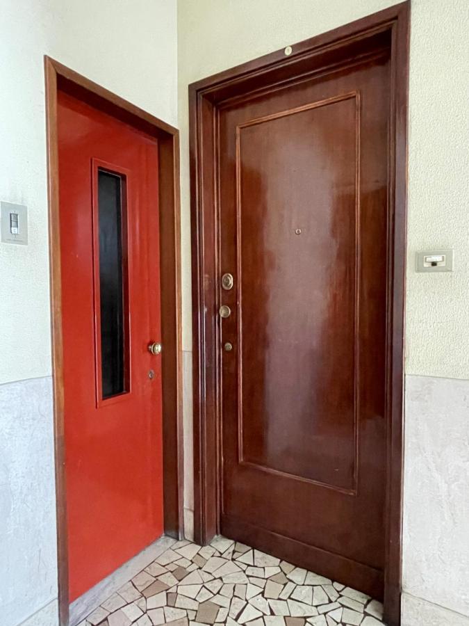 Myhouse Inn Marche - Affitti Brevi Italia Турин Екстер'єр фото