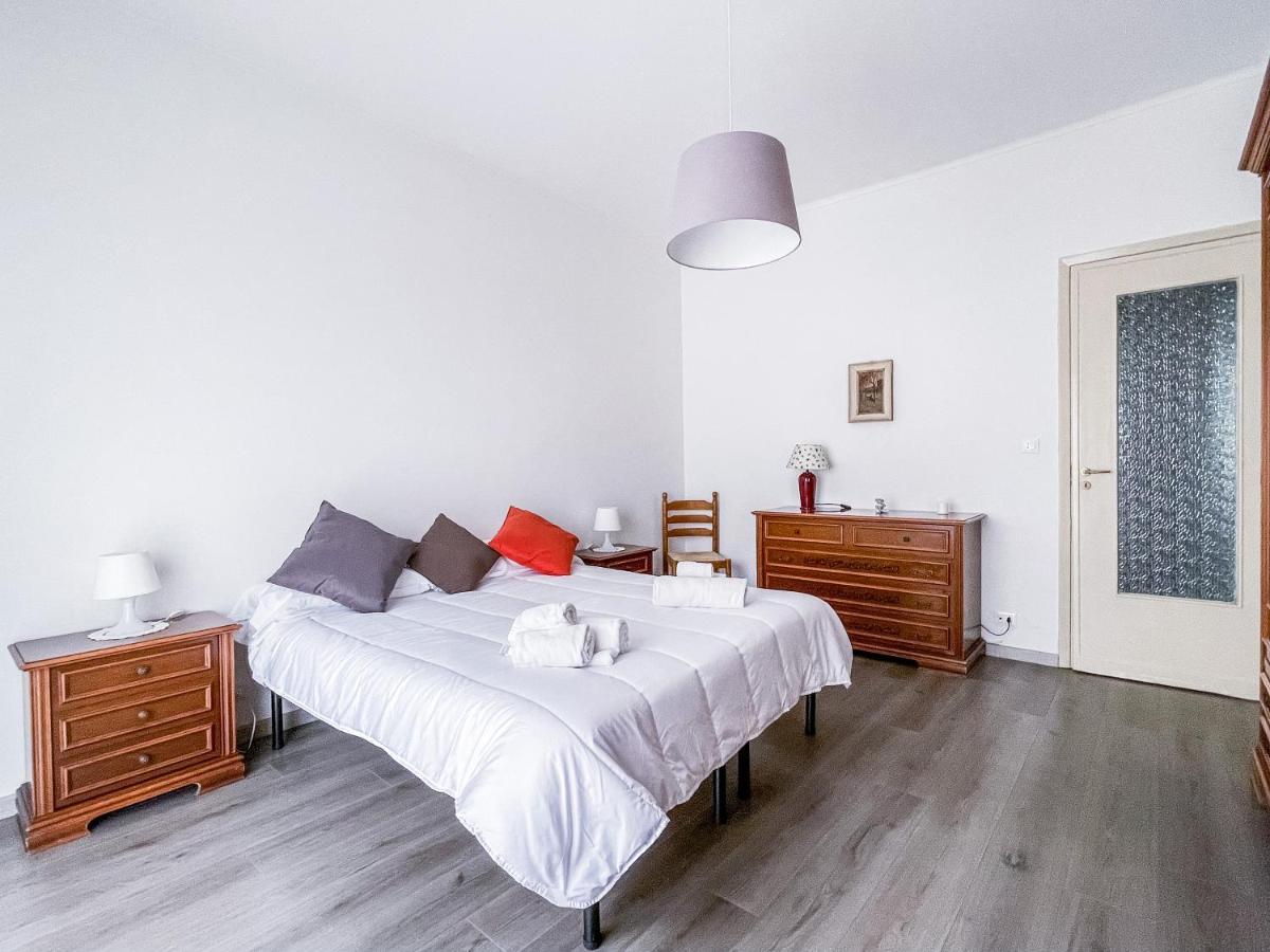 Myhouse Inn Marche - Affitti Brevi Italia Турин Екстер'єр фото